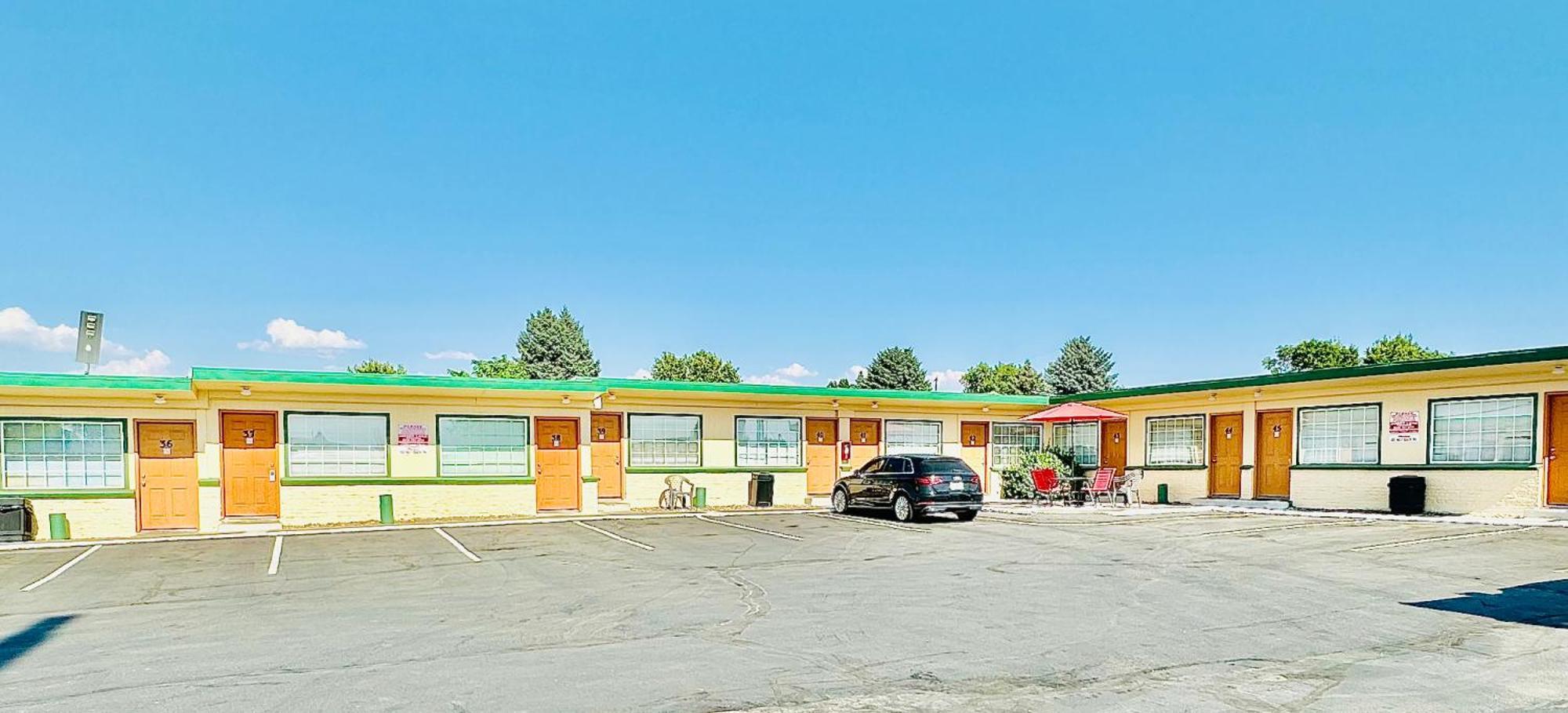 Sage N Sand Motel Moses Lake Exterior foto