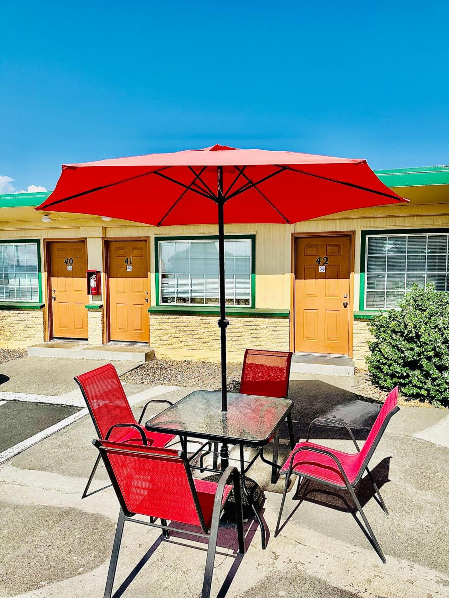 Sage N Sand Motel Moses Lake Exterior foto